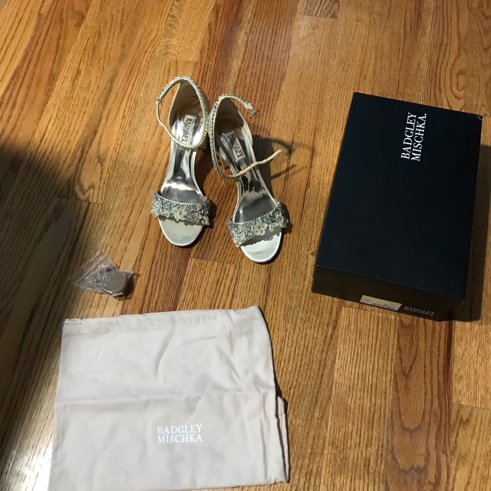 Badgley Mischka wedding shoes
